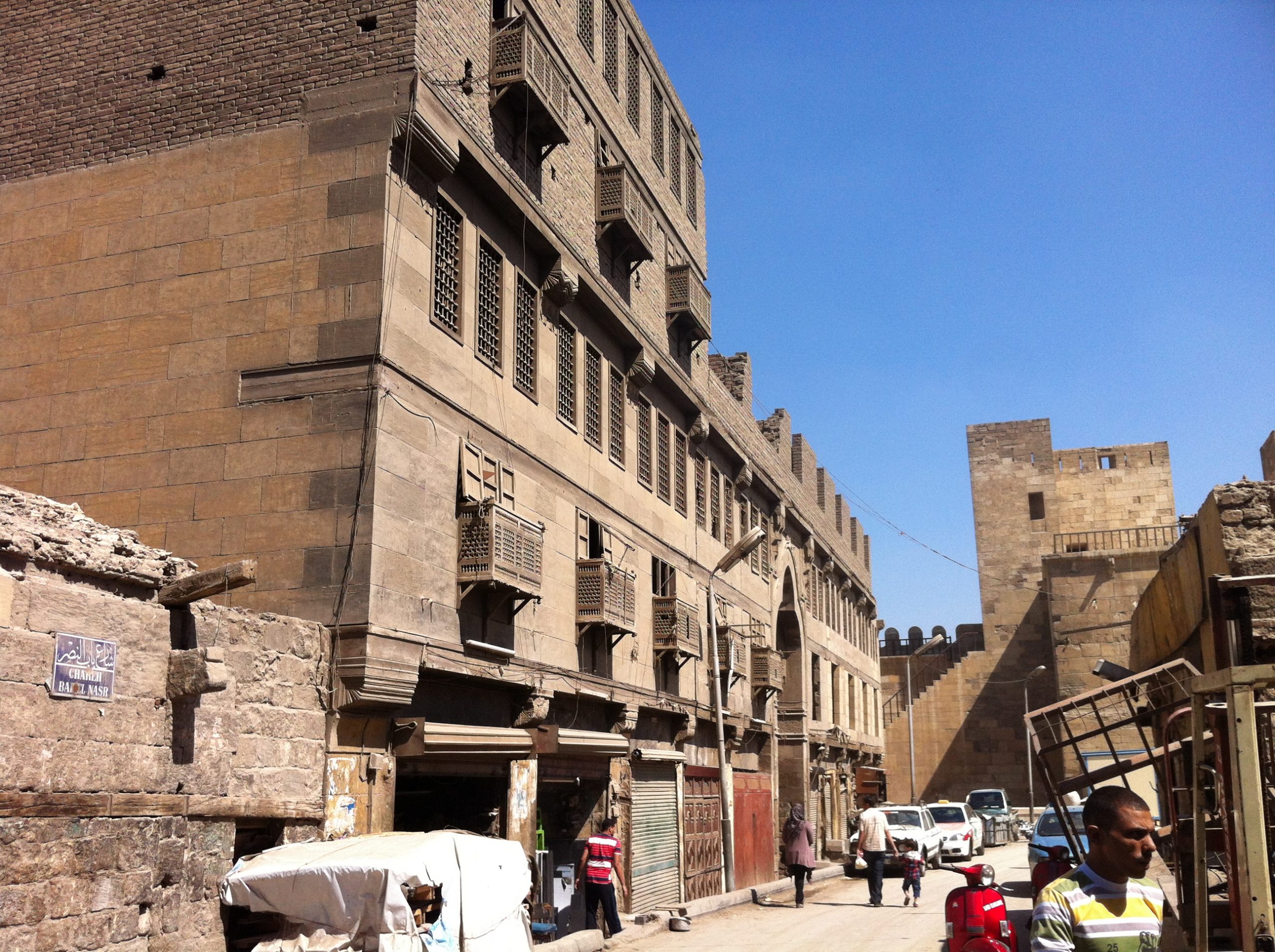يشمل تطوير الأسواق وتلال الفسطاط.. "التنمية الحضرية" ينفذ مشروع إحياء القاهرة التاريخية
